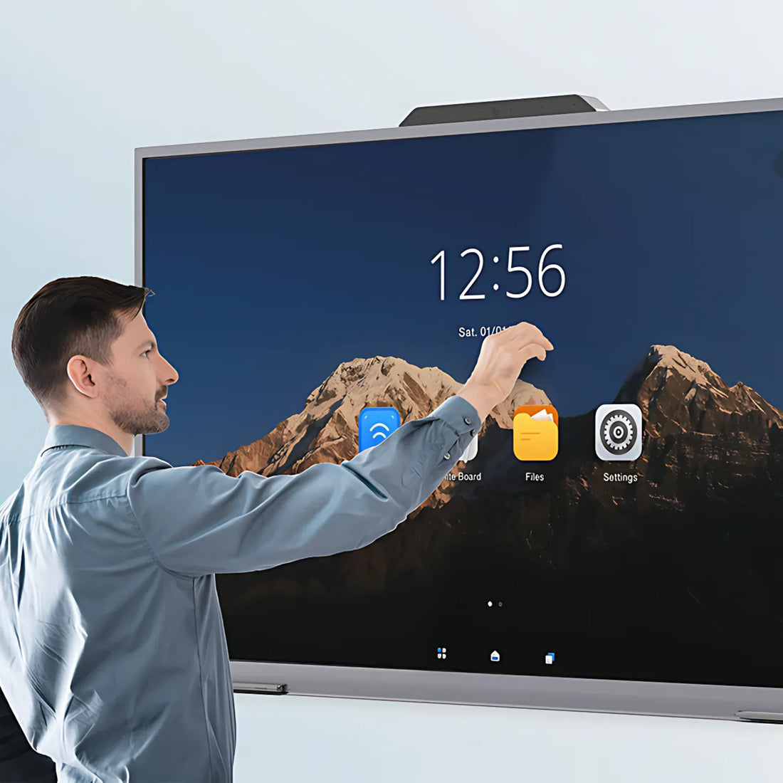 Tela Interativa Digital Android 11 de 75" Com Camera 8MP, WI-FI, Bluetooth, 450 NITS, Full HD, Touch até 20 Toques Simultâneos